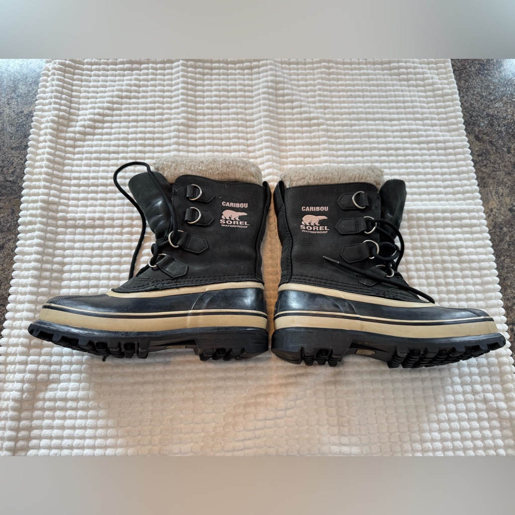 Sorel Black And Tan Snow Winter Boots - Size 5